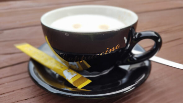 Cappuccinootje naar afloop bij het hotel